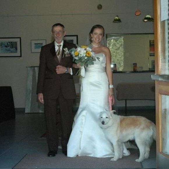 Meet your Posher, Laura - Picture 1 of 1